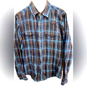Wrangler Retro Button Down Shirt (Medium)